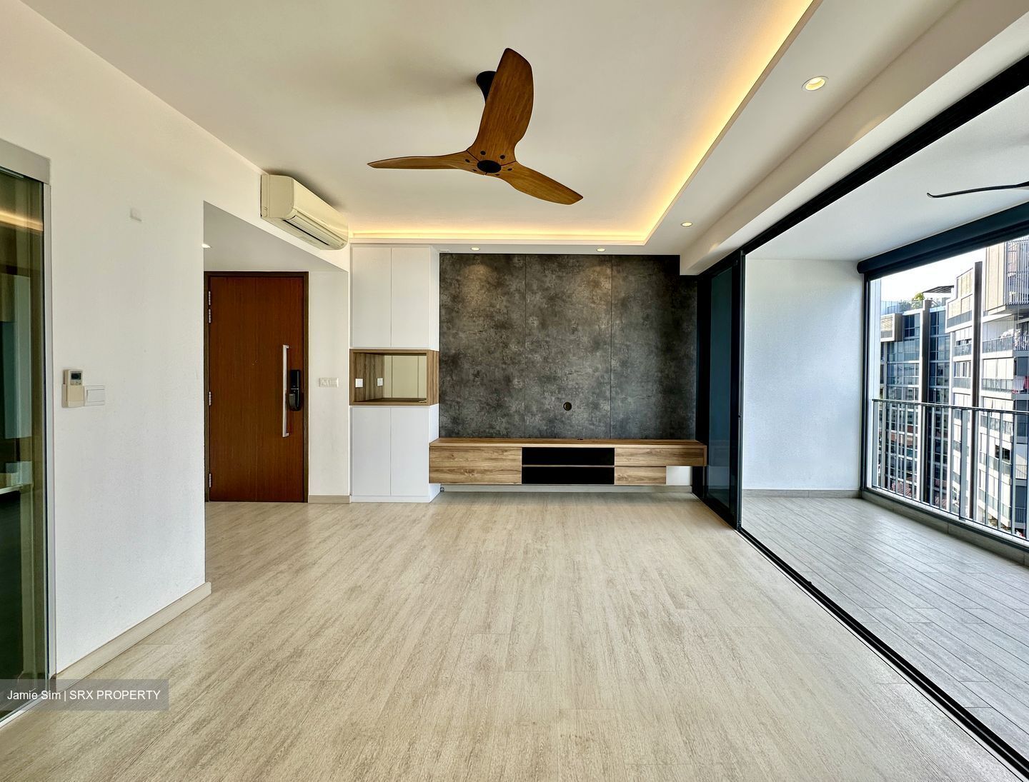 Waterbay (D19), Condominium #491030031